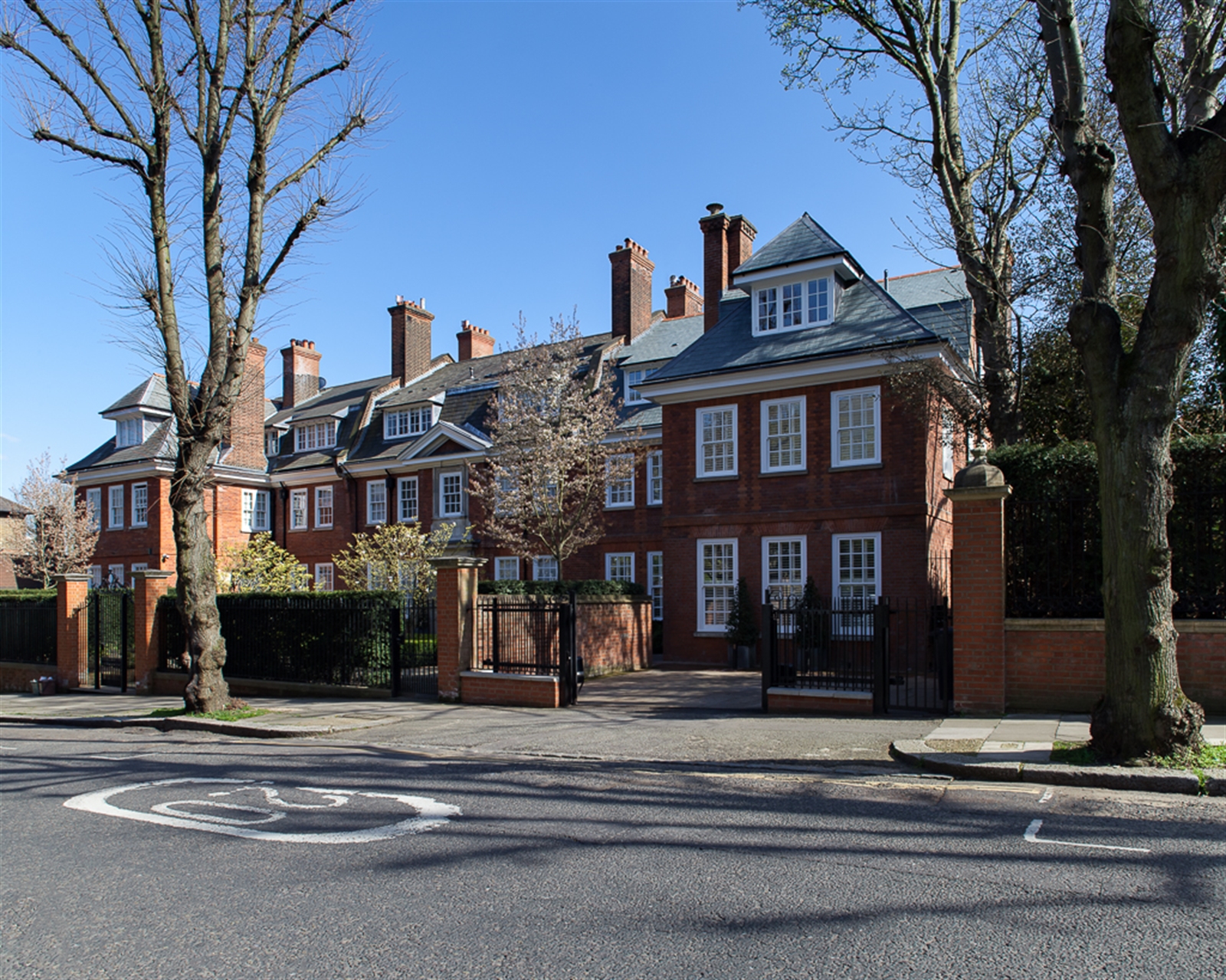 The Collector’s Home, Hampstead