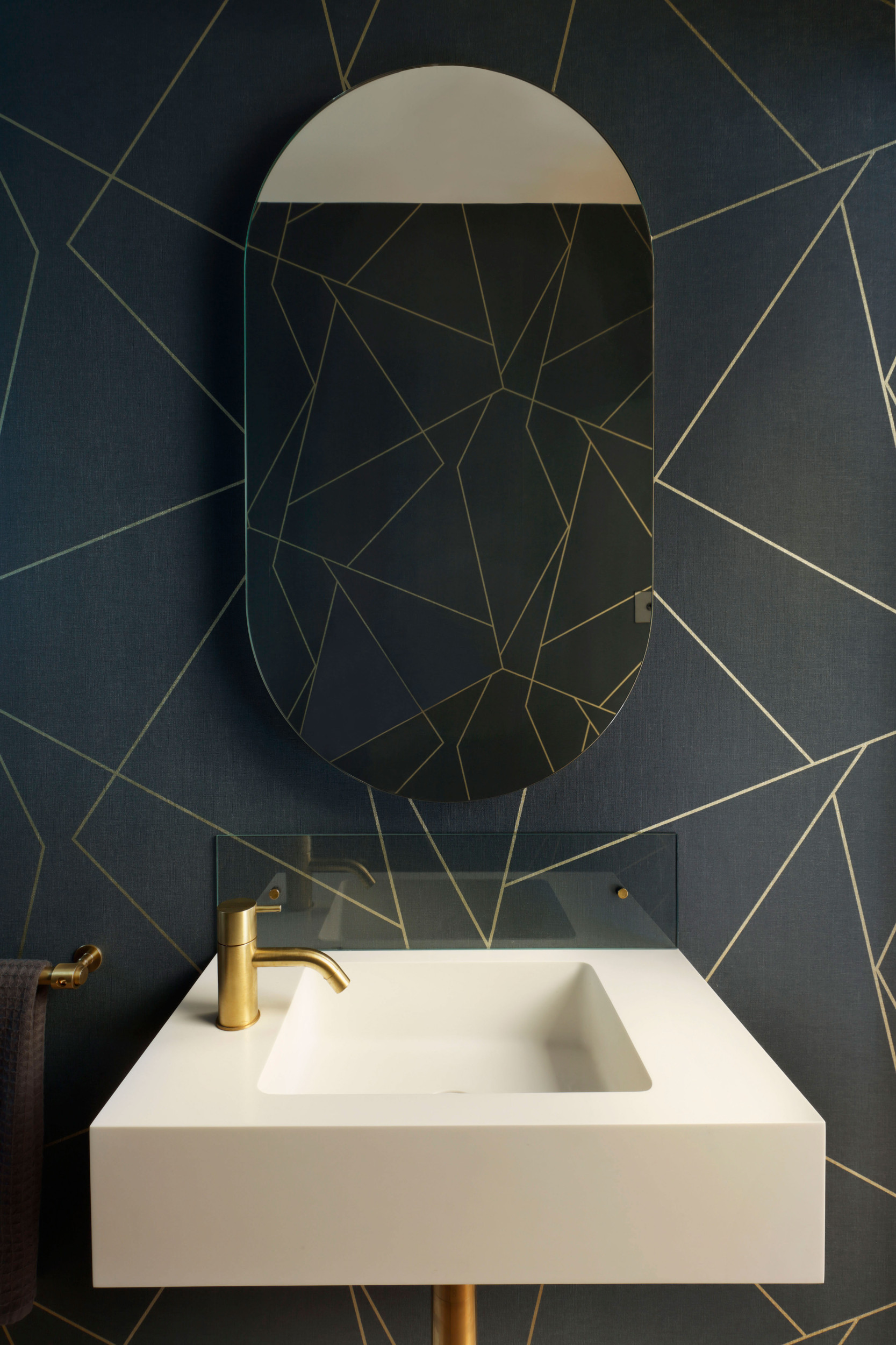 mwai highgate WC decorative wallpaper accent stone tap