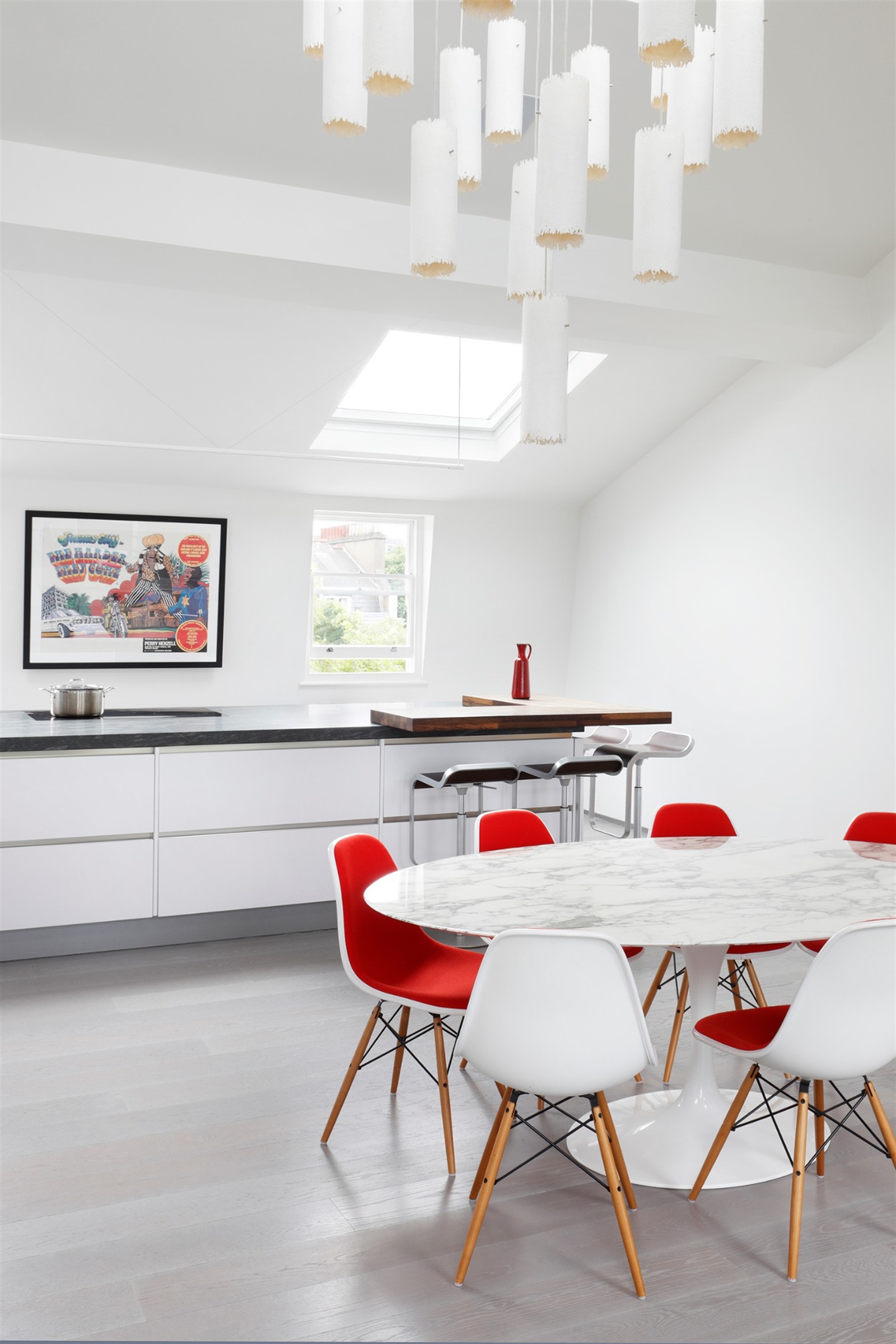 Minimalist Family Apartment