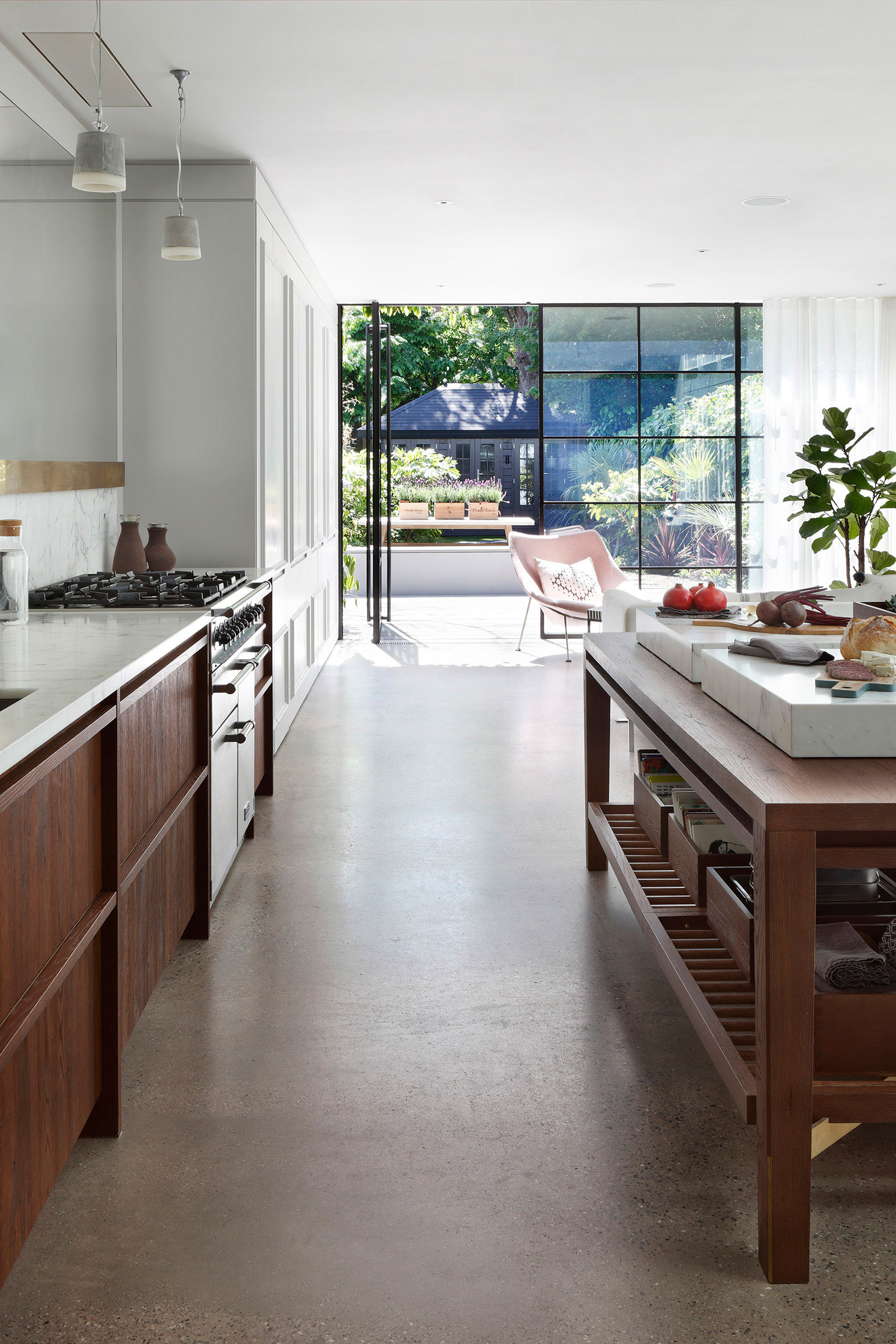 mwai kitchen table cojoined artisan crittal panelling 3