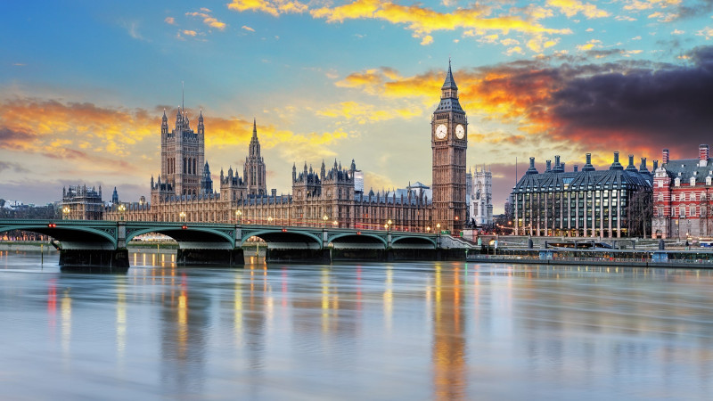 shutterstock 2061214301 min