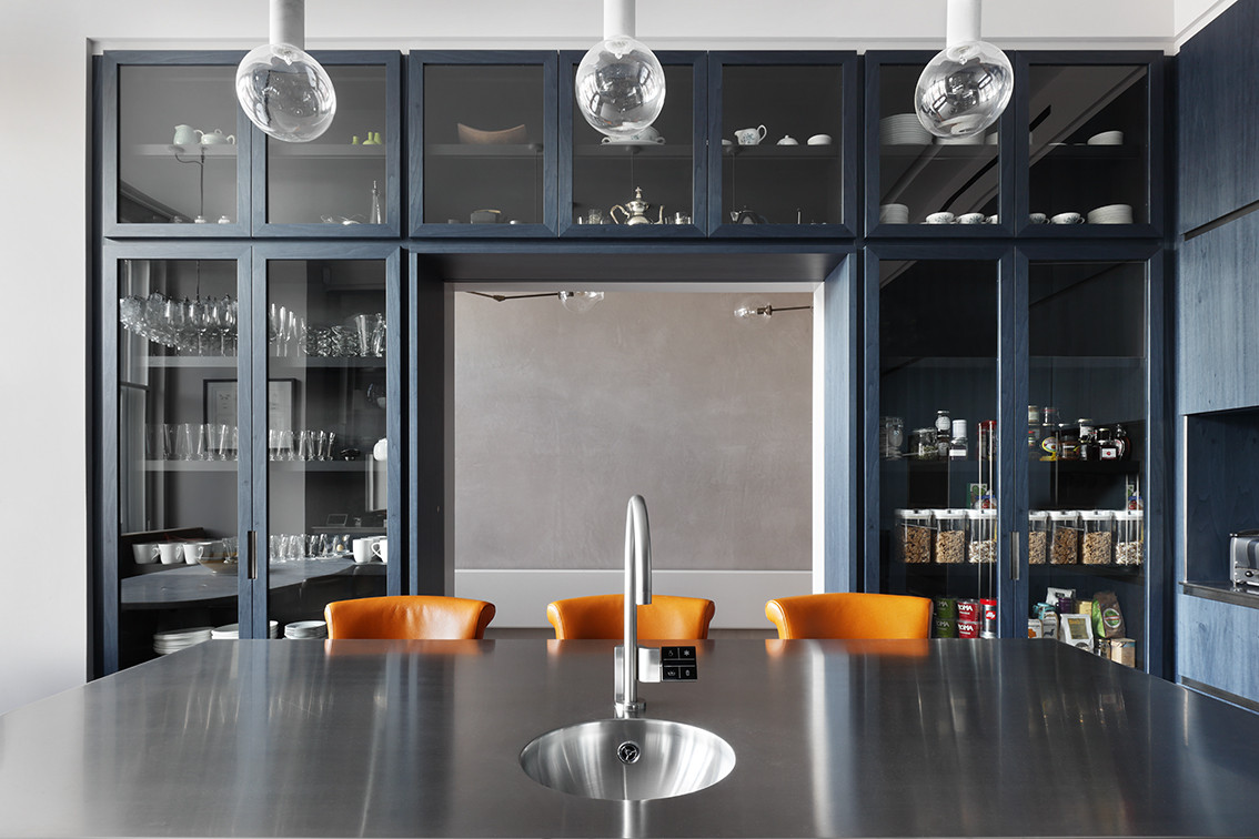 mwai tabu blue veneer kitchen subzero wolf glass cabinets2