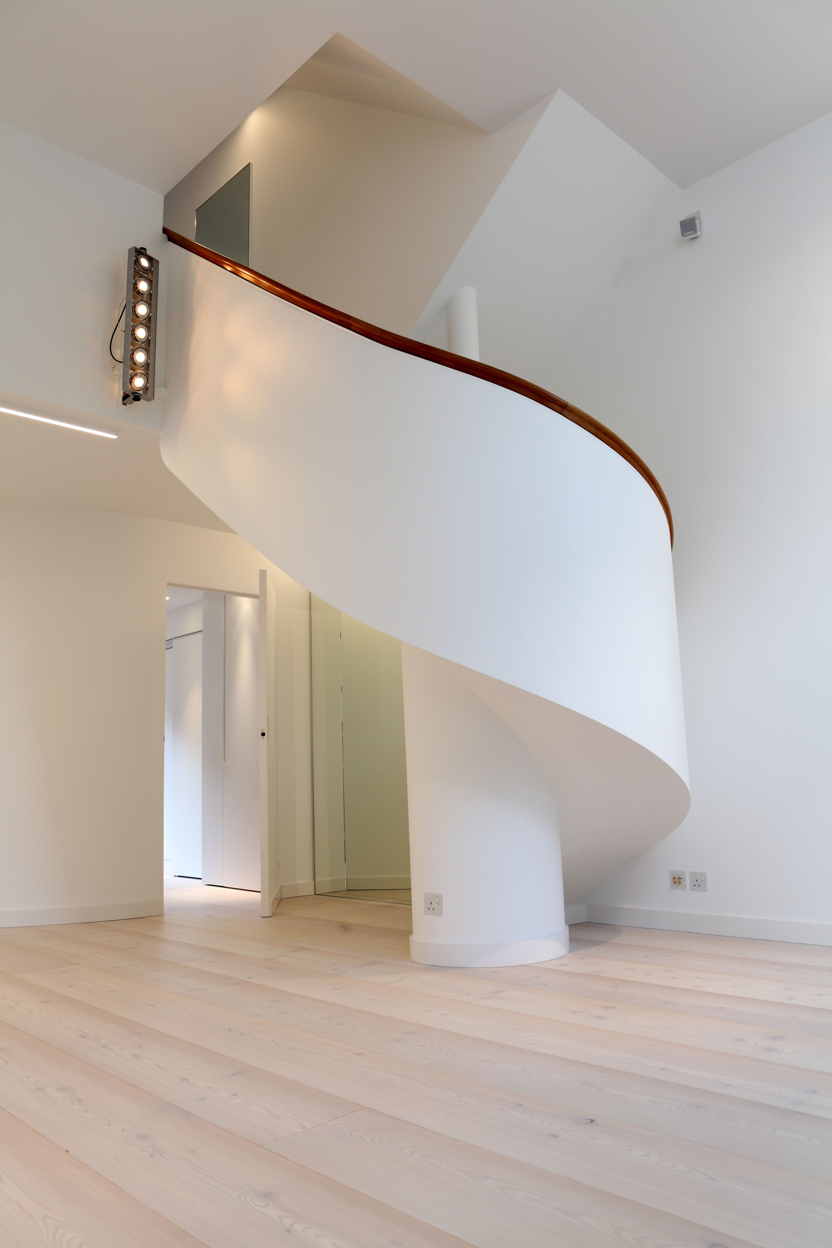 MWAI Palace Gate modernist spiral stair wells coates 1