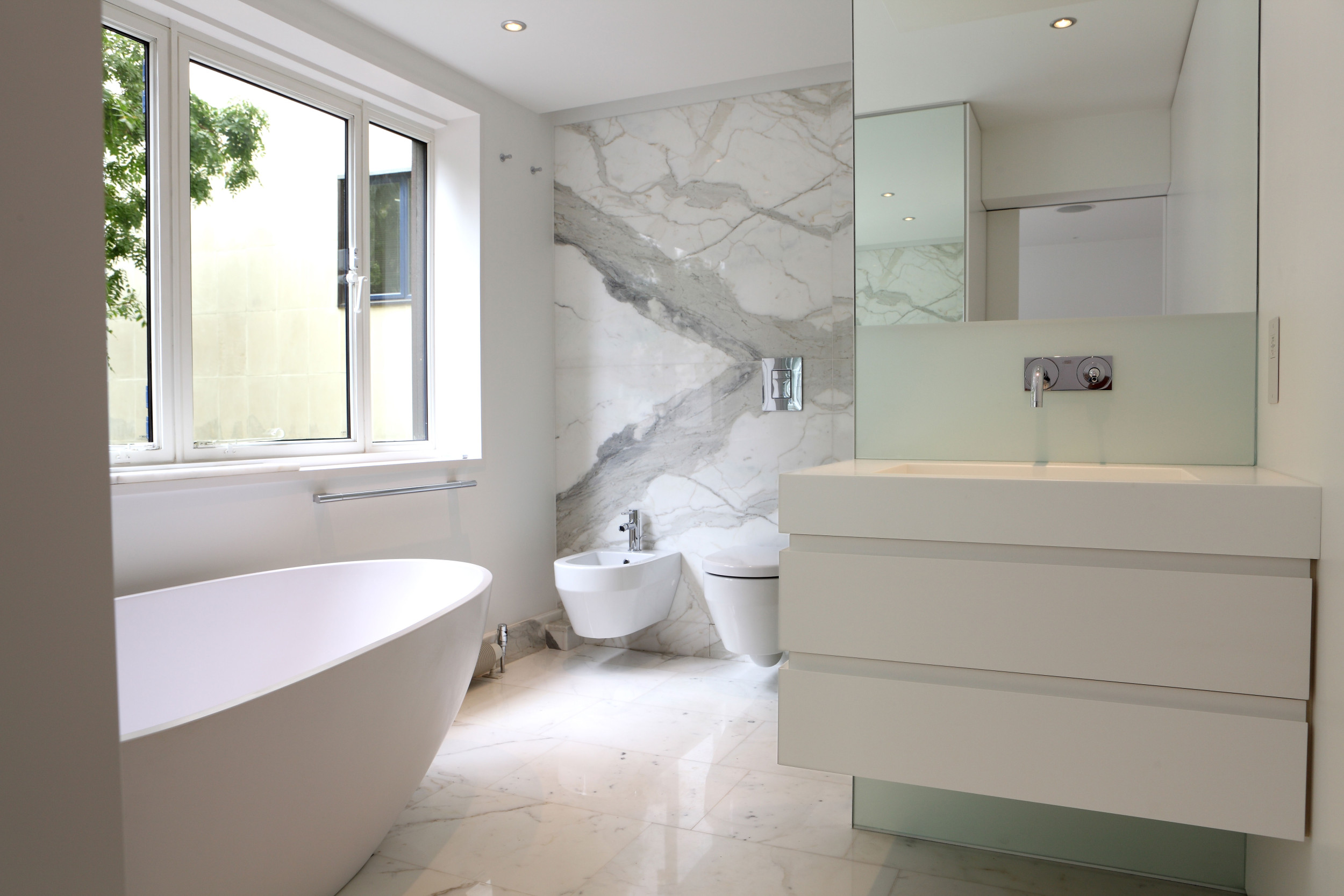 MWAI Palace Gate modernist white marble bathroom