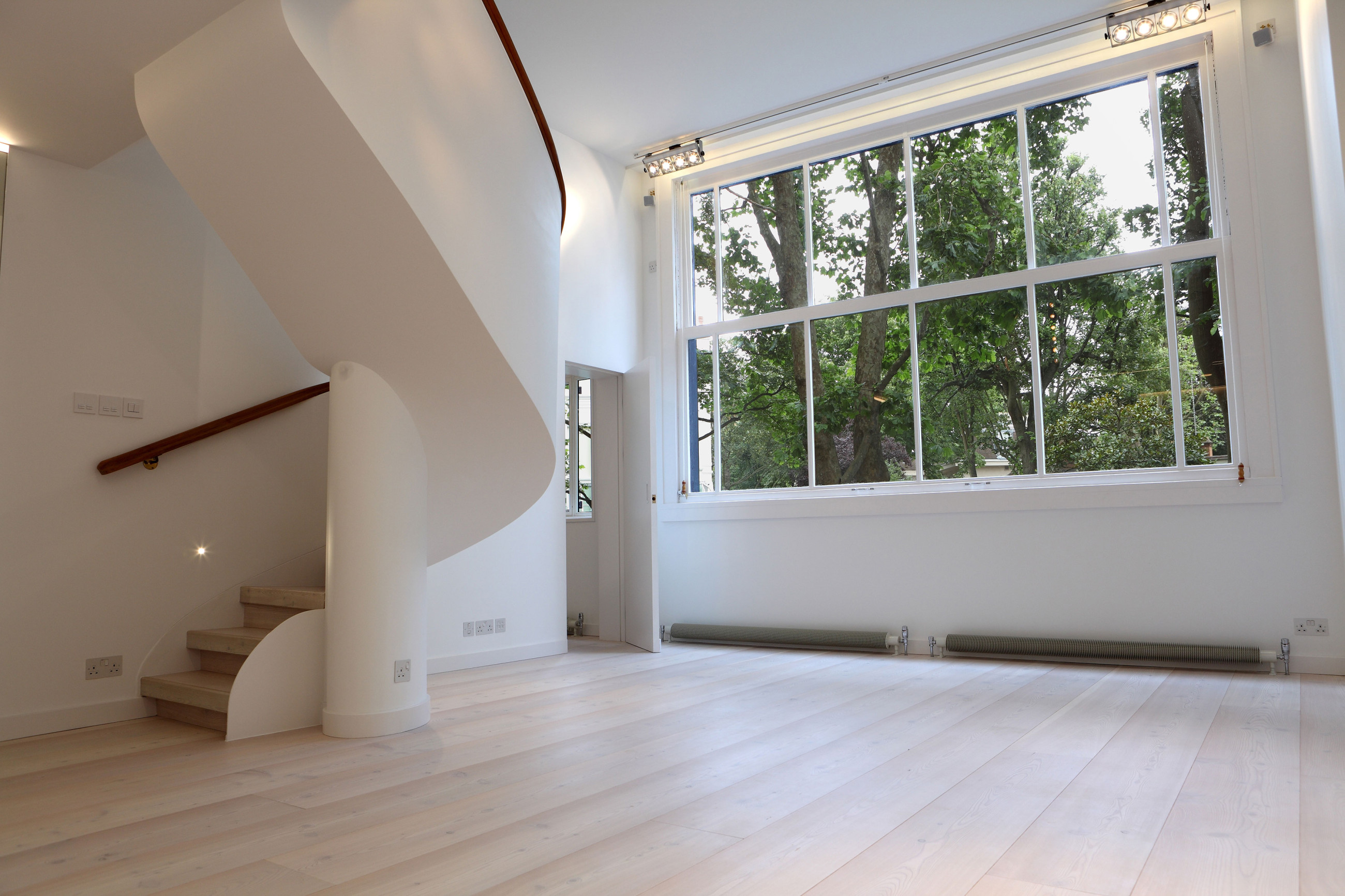 mwai palace gate wells coates modernist living room